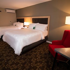 Standard Queen Room Two Queen Beds